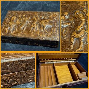 Beautifully Crafted Vintage Wood / Leather Cigar Box (Spain)